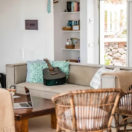 Villa Maluhia Beachfront *